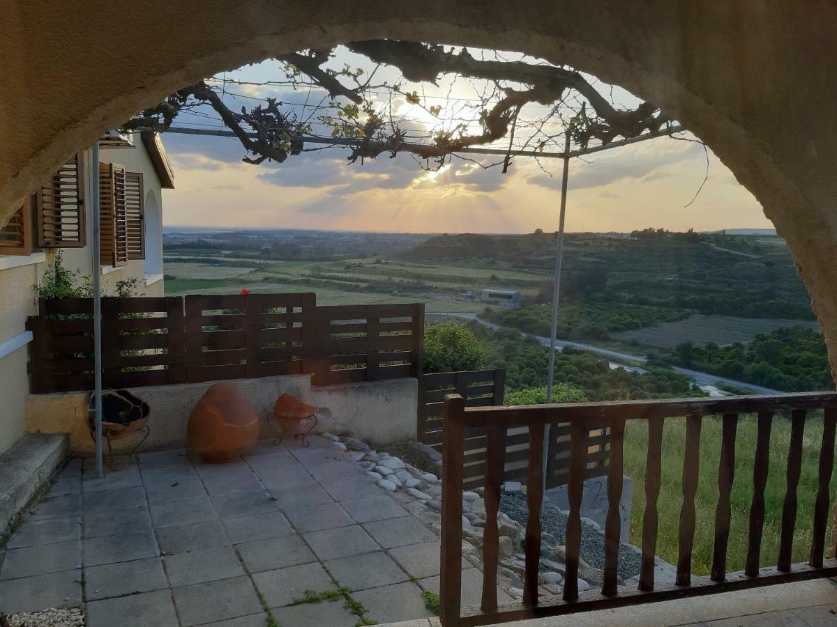 Arodafni House. Unique Views And Amazing Sunsets. Kouklia Exterior photo